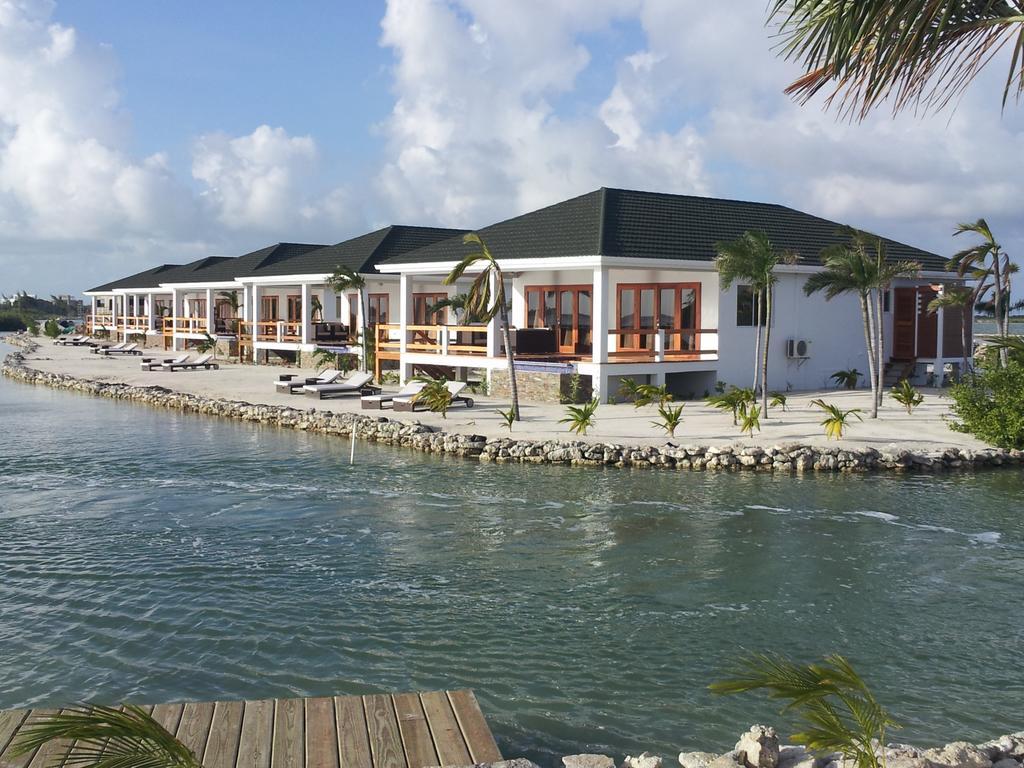 Mayan Islands Resort: Luxury Villas San Pedro  Exterior photo